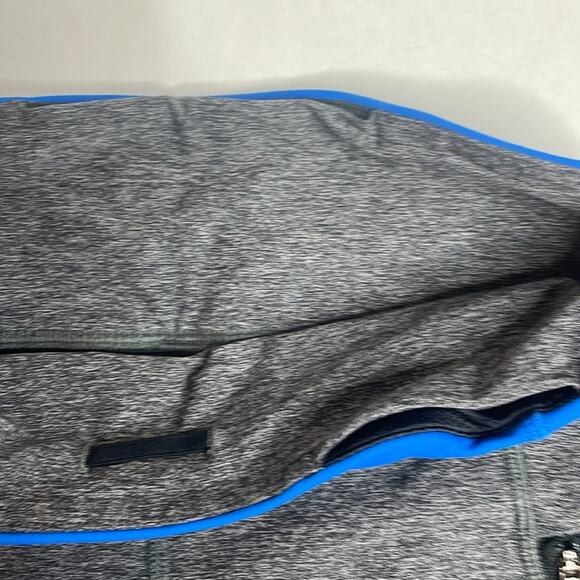 Lululemon inspire ll heathered black lakeside and blue mesh running leggings - Picture 5 of 12